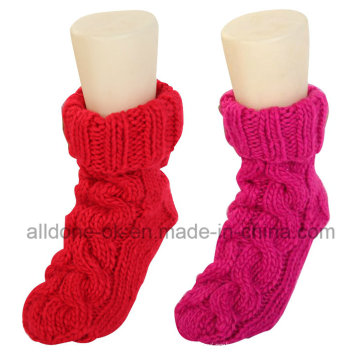 Großhandels100% handgestrickte Innenboden-Socken-Hefterzufuhren